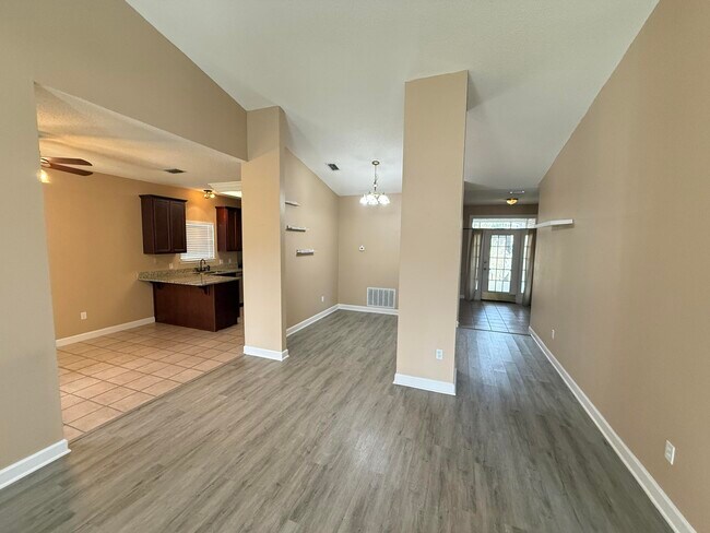 Building Photo - 9697 Leeward Way