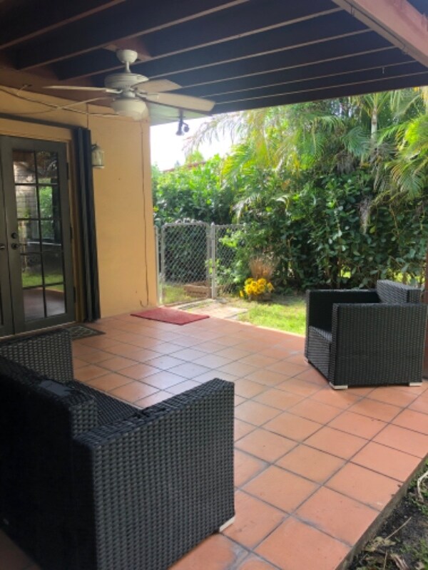 Foto del edificio - 1715 SW 67th Ct