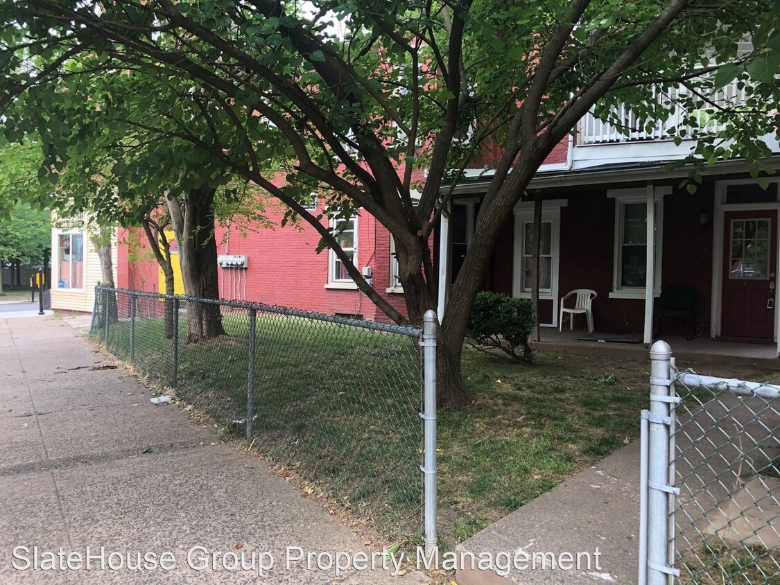 Primary Photo - 265-269 Beech St