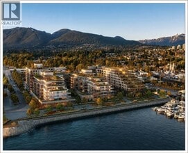 Building Photo - 777 Harbour Wy