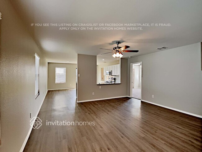 Foto del edificio - 1729 Vineridge Ln