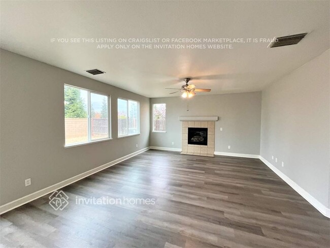 Building Photo - 1187 Jewelflower St