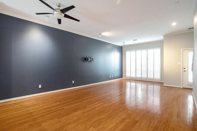 Foto del edificio - 4411 McKinney Ave