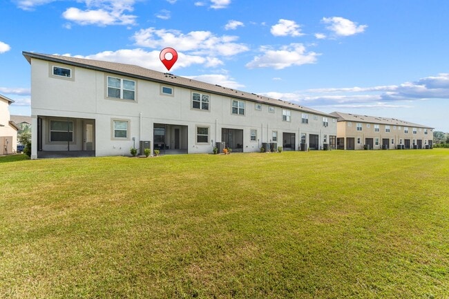 Foto del edificio - Mirada Townhouse Rental