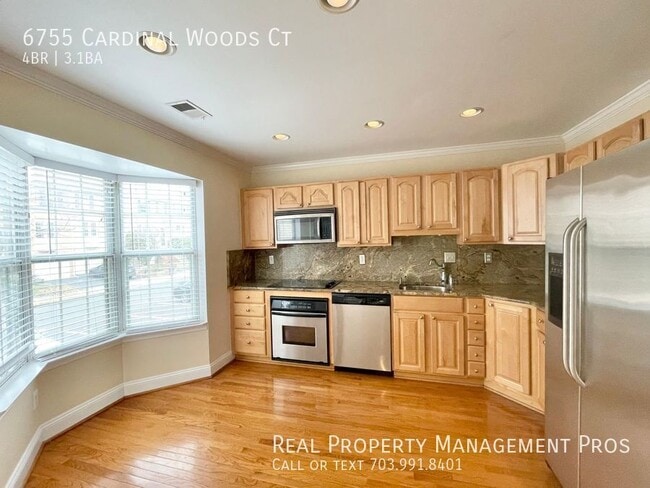 Building Photo - 6755 Cardinal Woods Ct