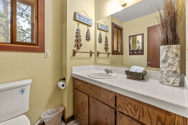Foto del edificio - 18066 E Butte Ln