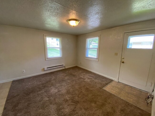 Building Photo - 152 Maywood Avenue