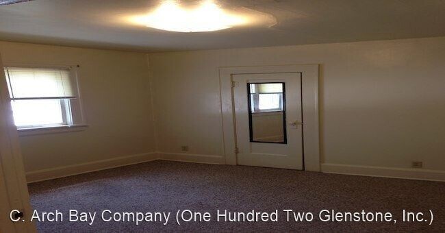 Building Photo - 3 br, 1 bath House - 516 S. Florence