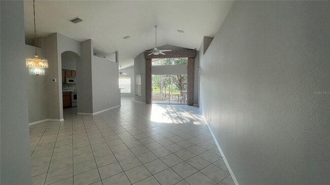 Building Photo - 985 Pritchard Island Rd