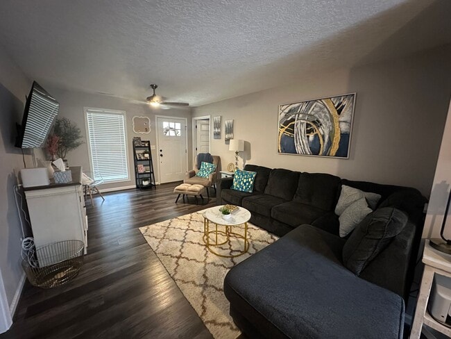 Building Photo - Jacksonville Rental!