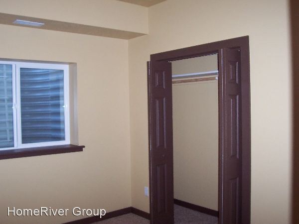 Building Photo - 4 br, 2 bath House - 740 Palmer Street
