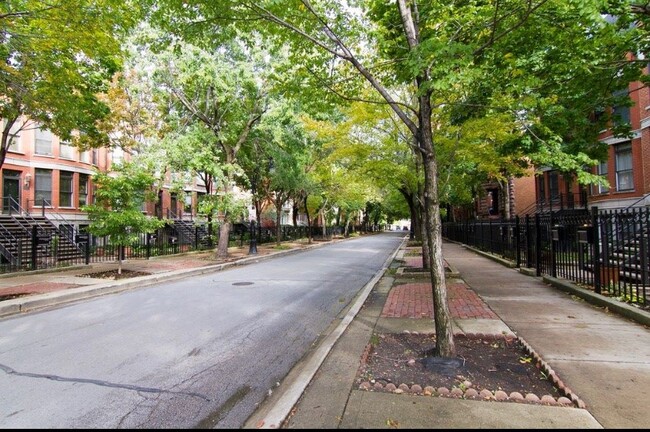 Street View - 1551 W Jackson Blvd
