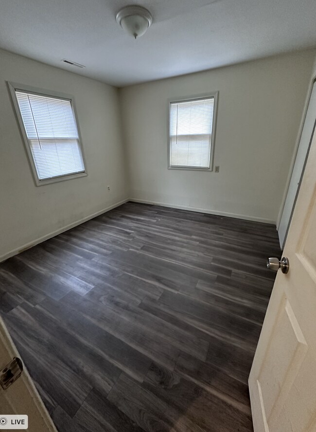 Foto del edificio - Modern 2 Bedroom Apartment in Prime Columbia Location!