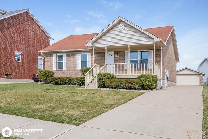 Foto principal - 8717 Wisdom Ln, Heritage Creek, KY 40229