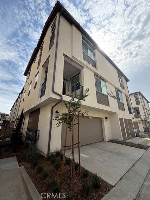 Building Photo - 4254 Jasmine Ln