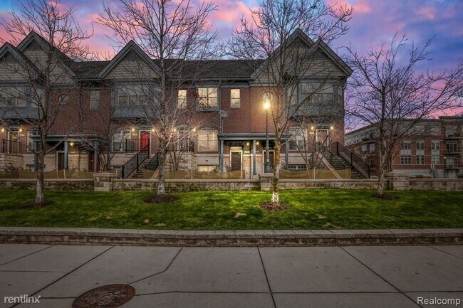 Building Photo - 2 br, 2 bath Condo - 2504 Woodward Ave # 15