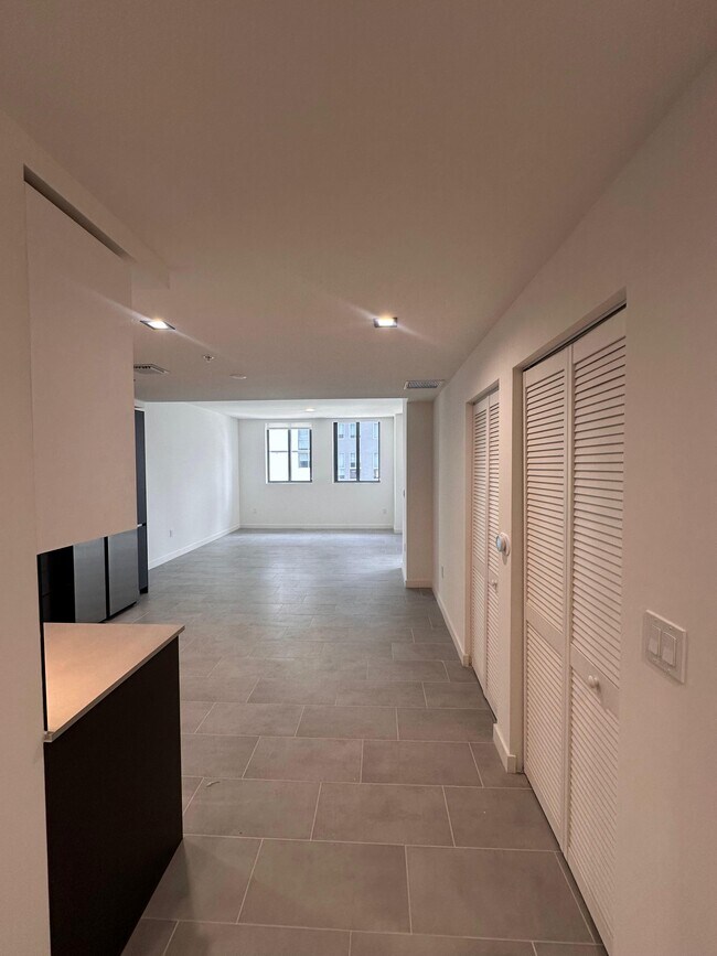Foto del edificio - 229 NW 30th St
