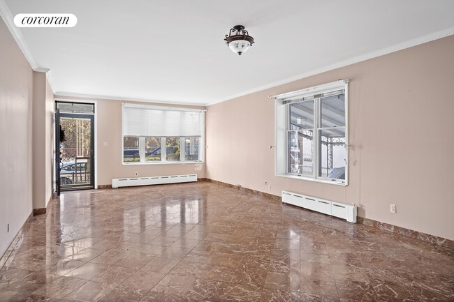Building Photo - 2348 Benson Ave