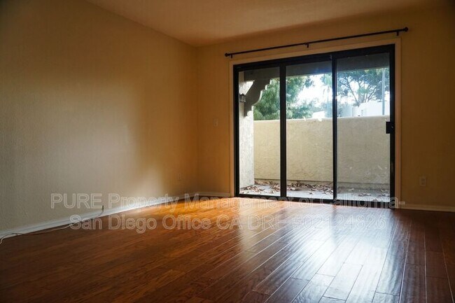 Building Photo - 7410 Park Ridge Blvd