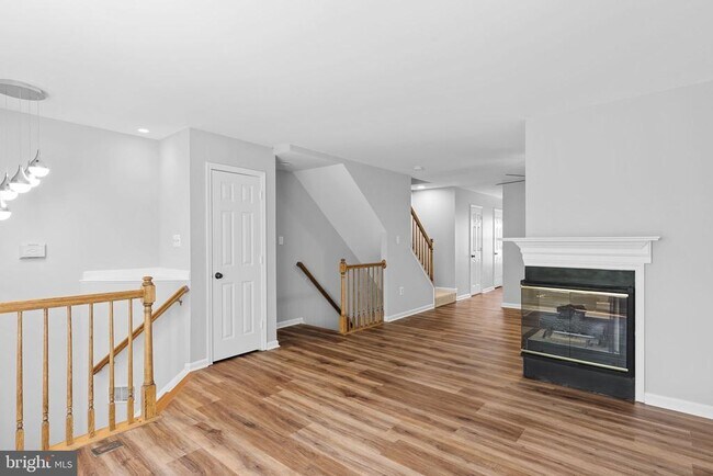 Foto del edificio - 13126 Plotner Farm Rd