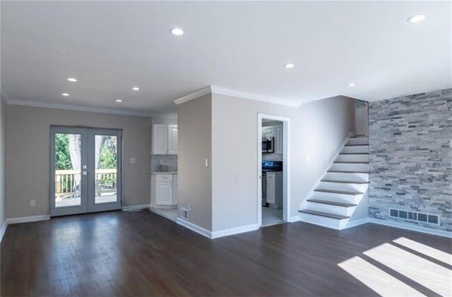 Foto del edificio - 3022 Trafalgar Way