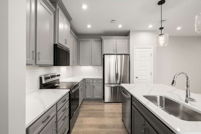Foto del edificio - 5339 Bellflower Hls