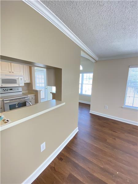 Foto del edificio - 12300 Apache Ave