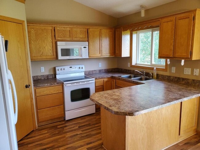 Foto del edificio - 30820 Reflection Ave