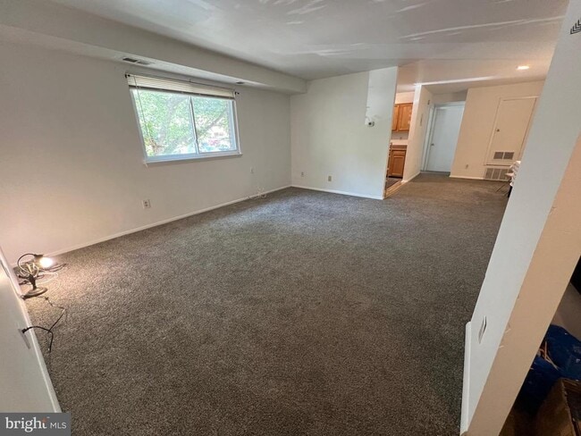 Building Photo - 11901 Tarragon Rd