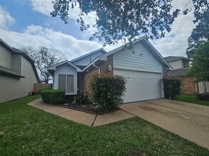 Building Photo - 17051 Carbridge Dr