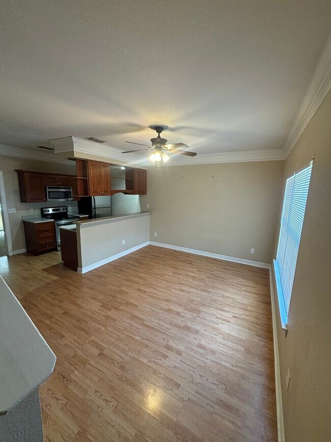 Foto del edificio - Beautiful Condo in gated community! 3 BR 3...
