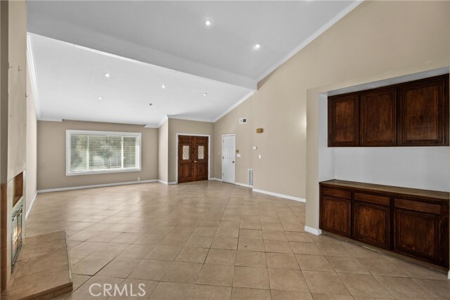 Foto del edificio - 18123 Delano St