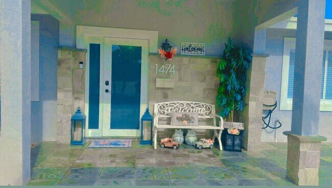 Foto del edificio - 1474 Cochran Dr