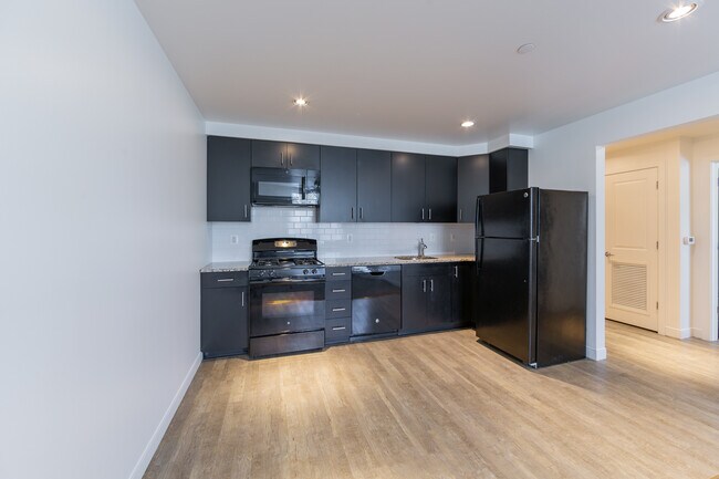 Foto del edificio - 373 Lancaster Ave