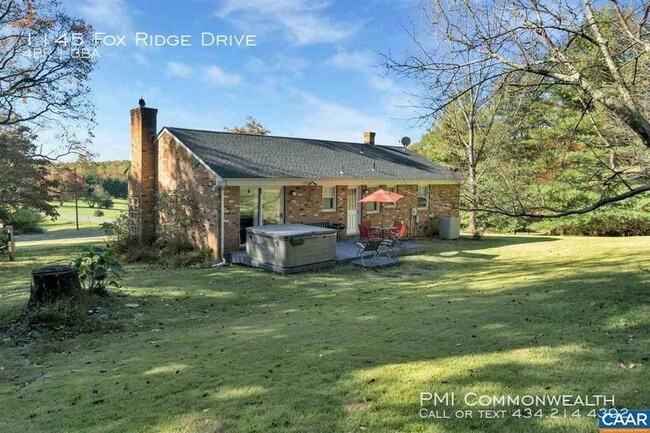 Building Photo - 1145 Fox Ridge Dr