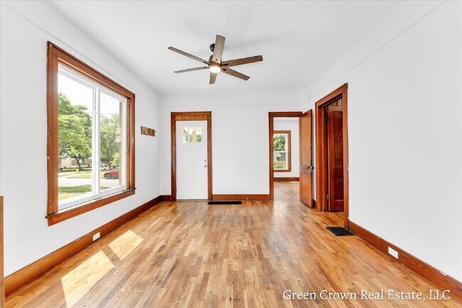 Foto del edificio - 22 Deloney Ave SW