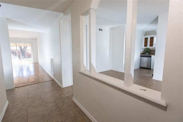 Building Photo - 4705 Largo Trail