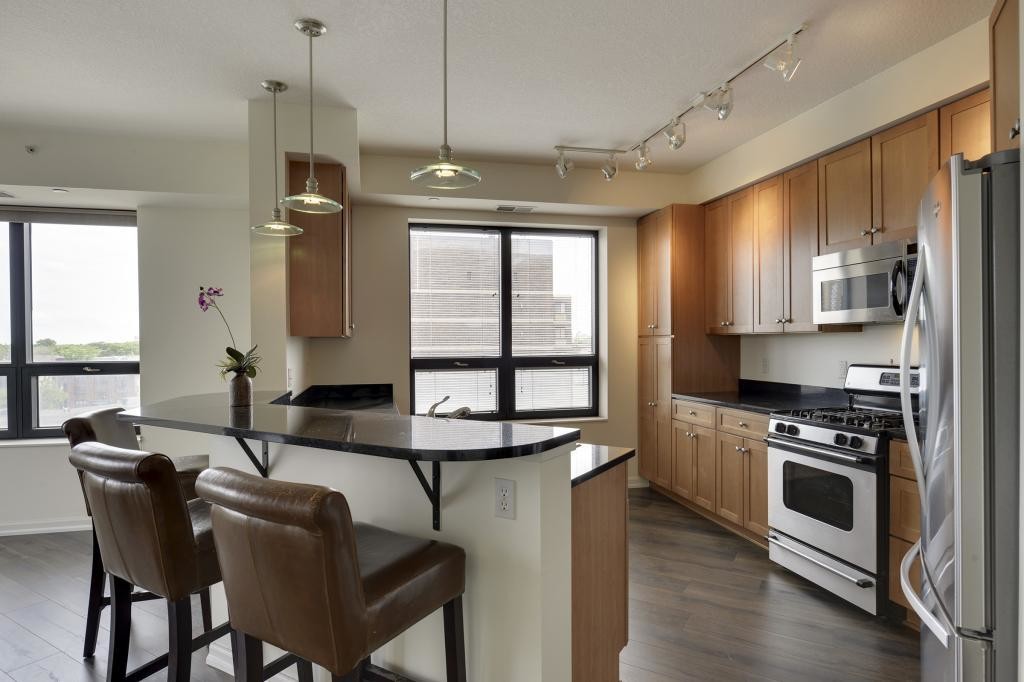 Primary Photo - 500 E Grant St