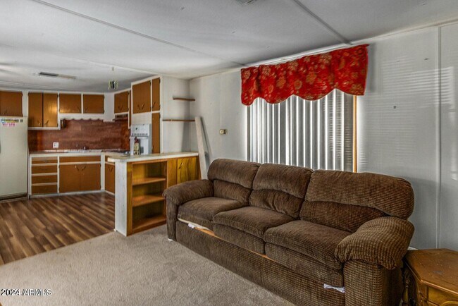 Foto del edificio - 8221 S 9th St