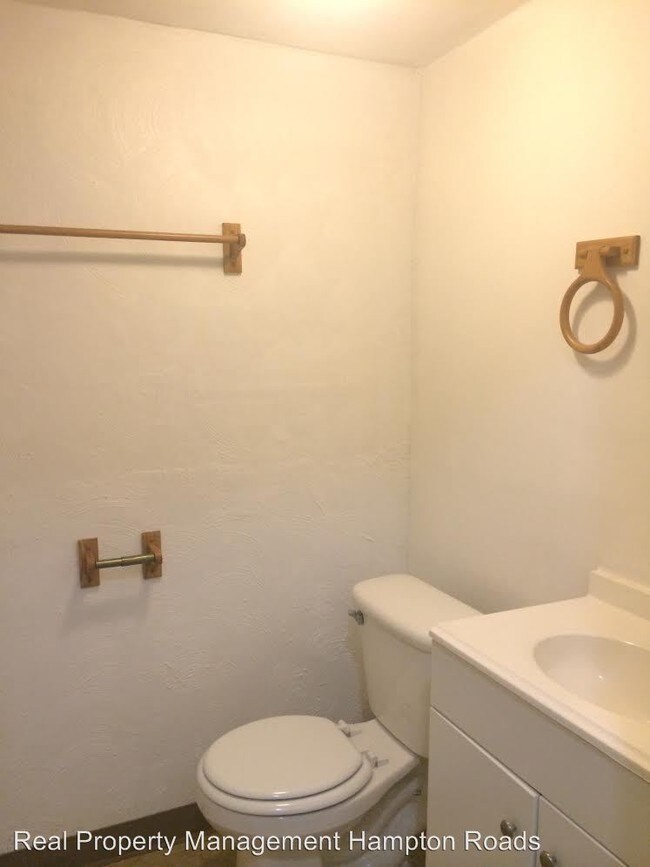 Foto del edificio - 3600 Newport Ave