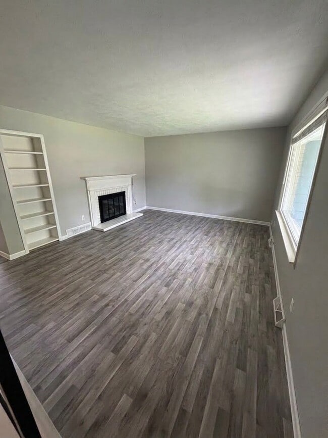 Building Photo - 2514 Texel Dr
