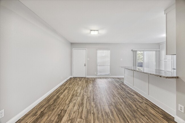 Building Photo - 4711 Aftonshire Dr