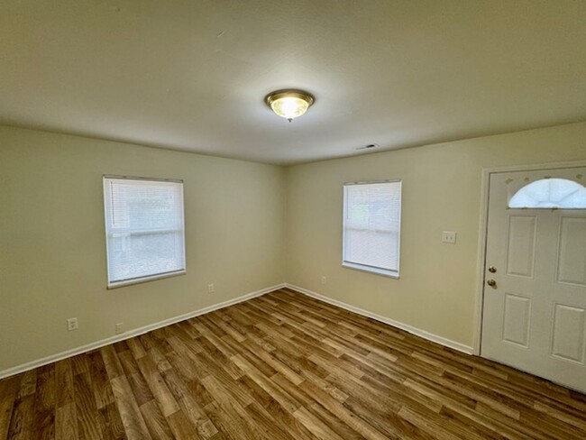 Building Photo - $500 off May! Call for details.
