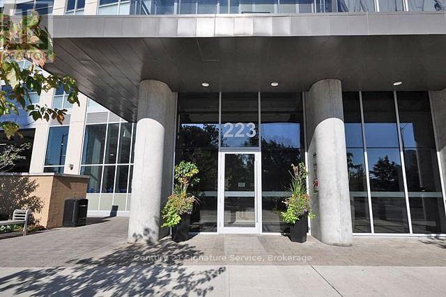 Photo du bâtiment - 223 Webb Dr