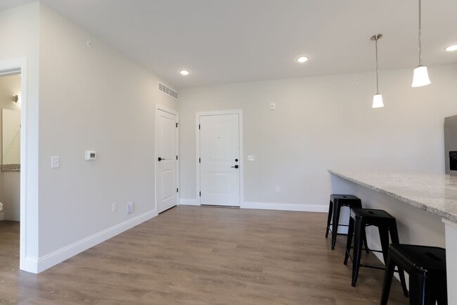 Interior Photo - 301 W University Ave
