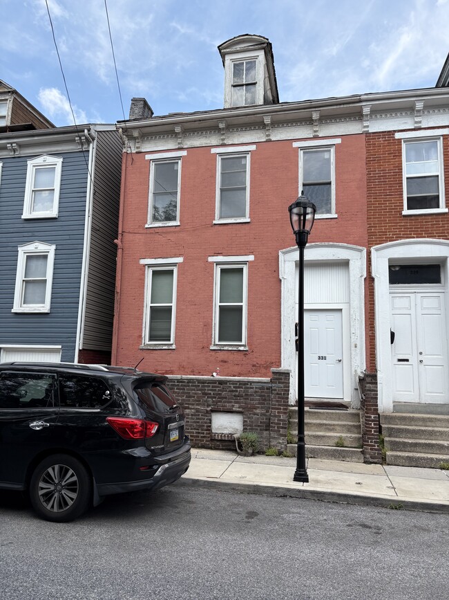Building Photo - 331 W Philadelphia St
