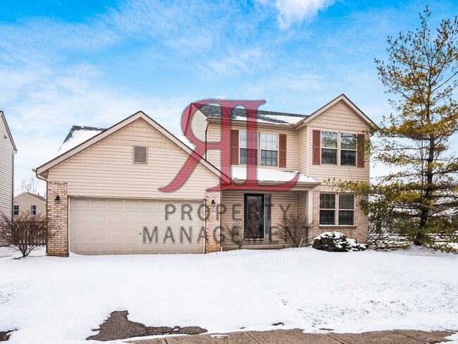 Building Photo - 5567 Hillbrook Dr