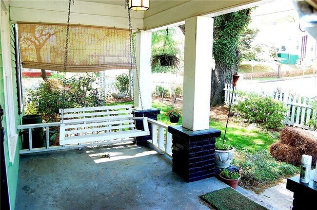 Foto del edificio - 1228 Grant St SE