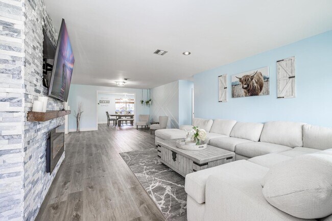 Foto del edificio - 1197 Mystic Way