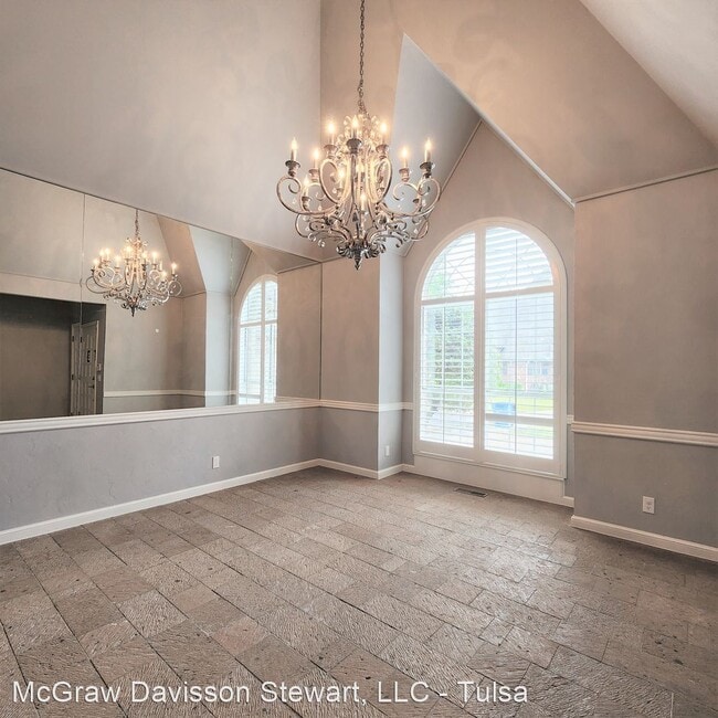 Building Photo - 3 br, 2.5 bath House - 9168 S Florence Pl